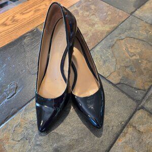 Kasper - Black Patent Leather - Pointed Toe Pumps - size 8M